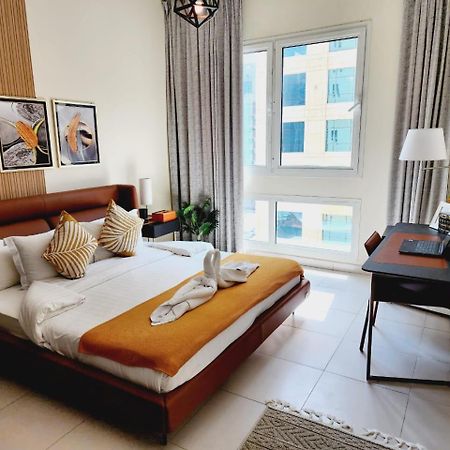 Lovely 1-Bedroom Apartment In The Heart Of Dubai Marina מראה חיצוני תמונה